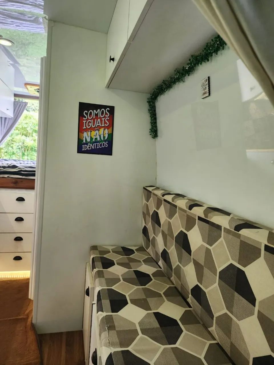 Motor Home Completo - Mercedes Sprinter 1998<br>? Casa construída em 2022 - Foto 8