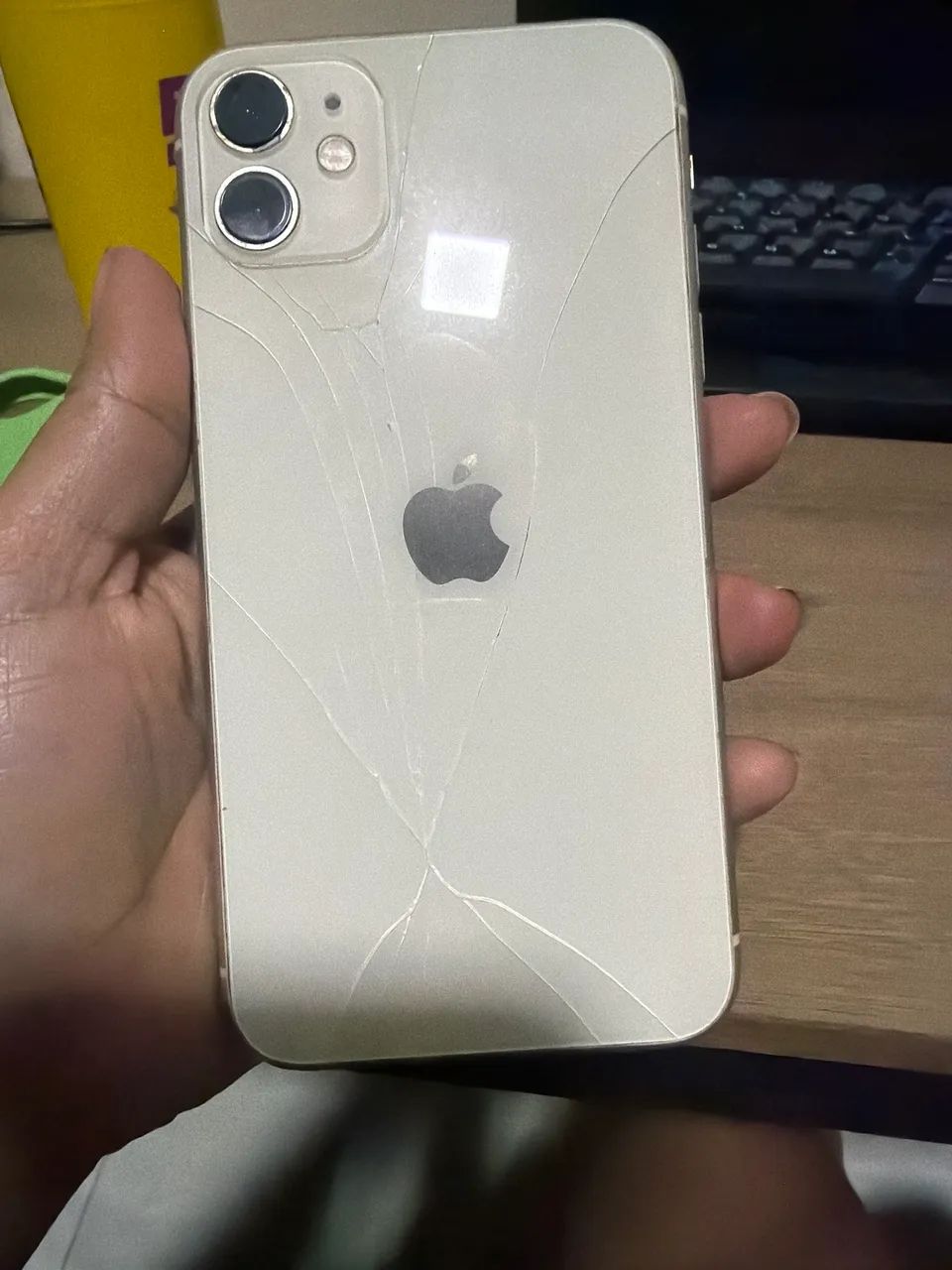 Vendo iPhone 11 funcionando perfeitamente  - Foto 2
