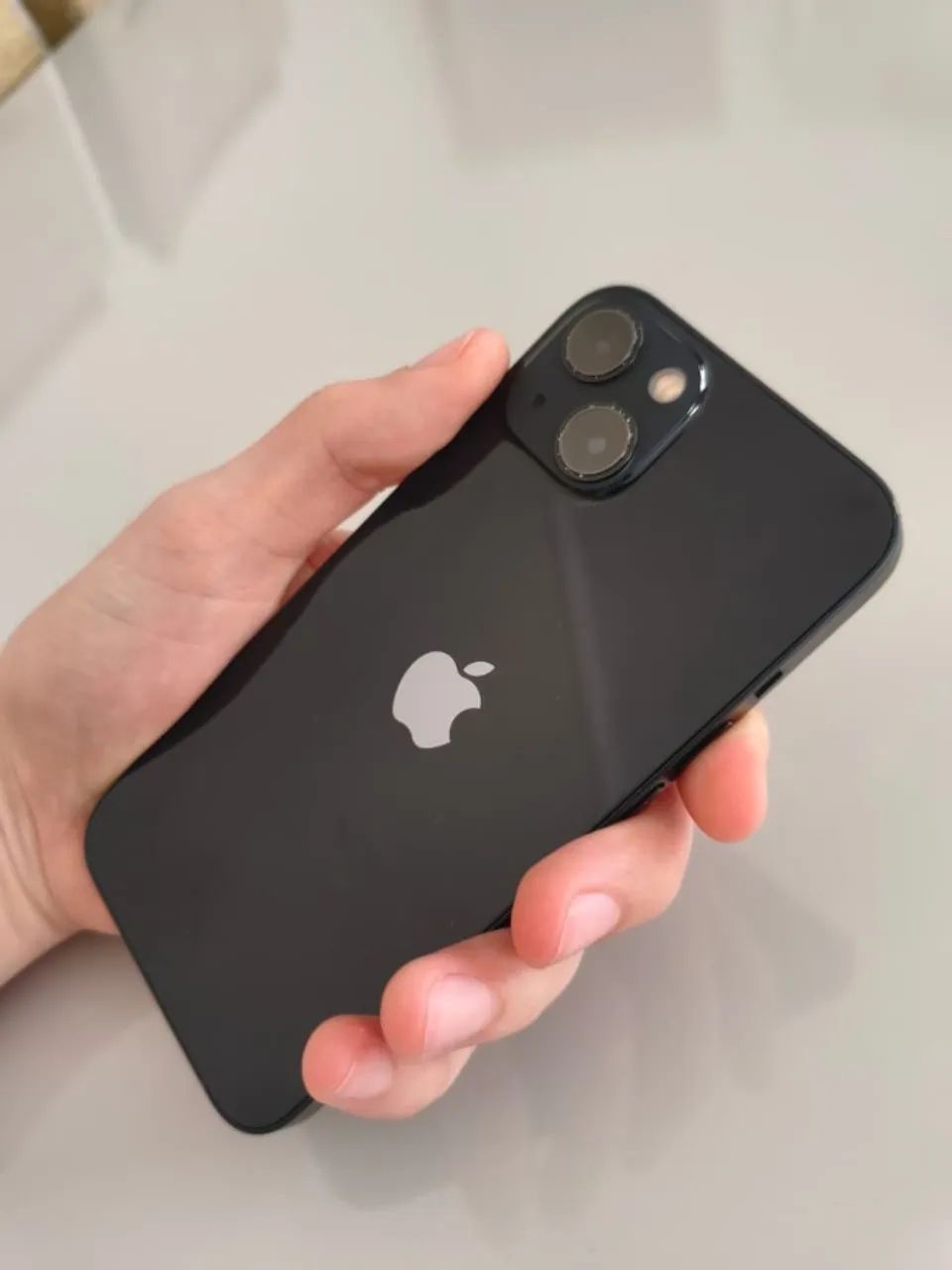 Iphone 13 / 128 Gigas - 83% Saúde da Bateria