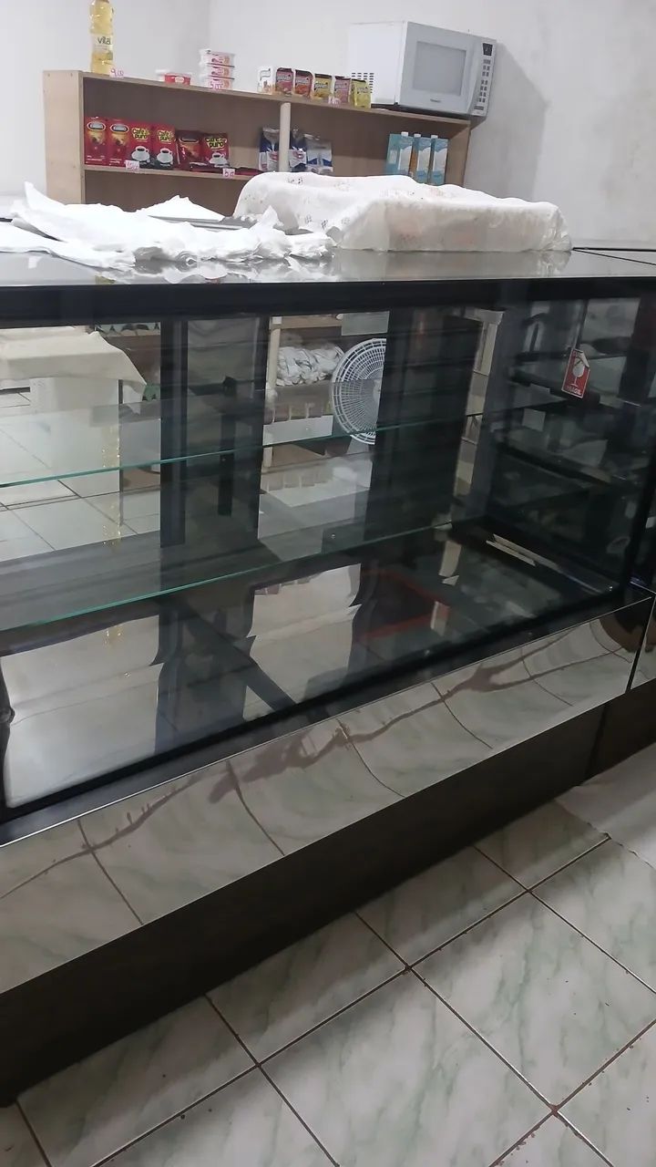 Vende-se uma padaria completa 