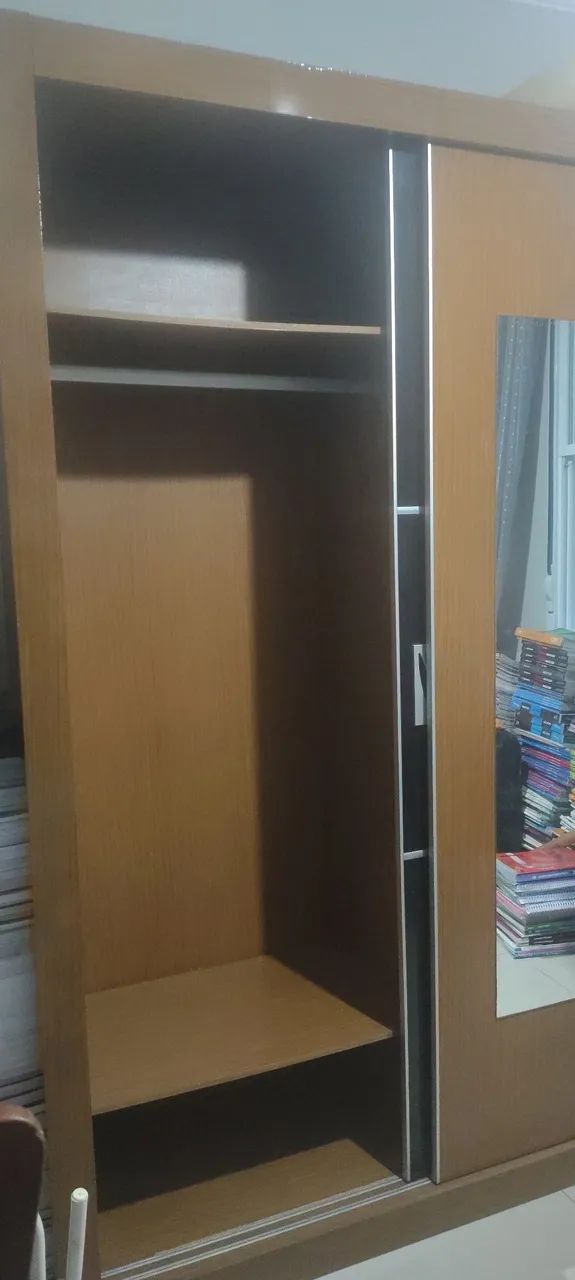Guarda Roupas 3 Portas  - Foto 3