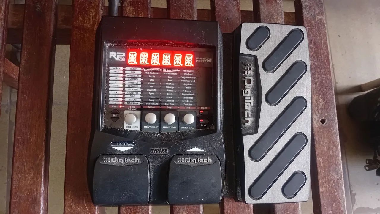 Pedaleira guitarra