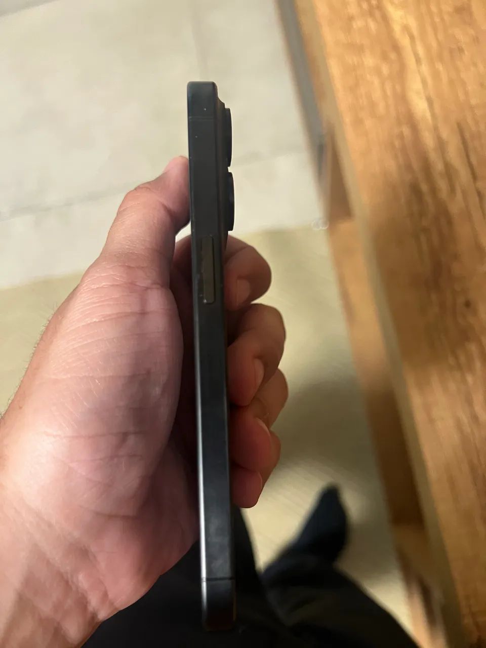 Vendo iphone 15 pro 256gb - Foto 4