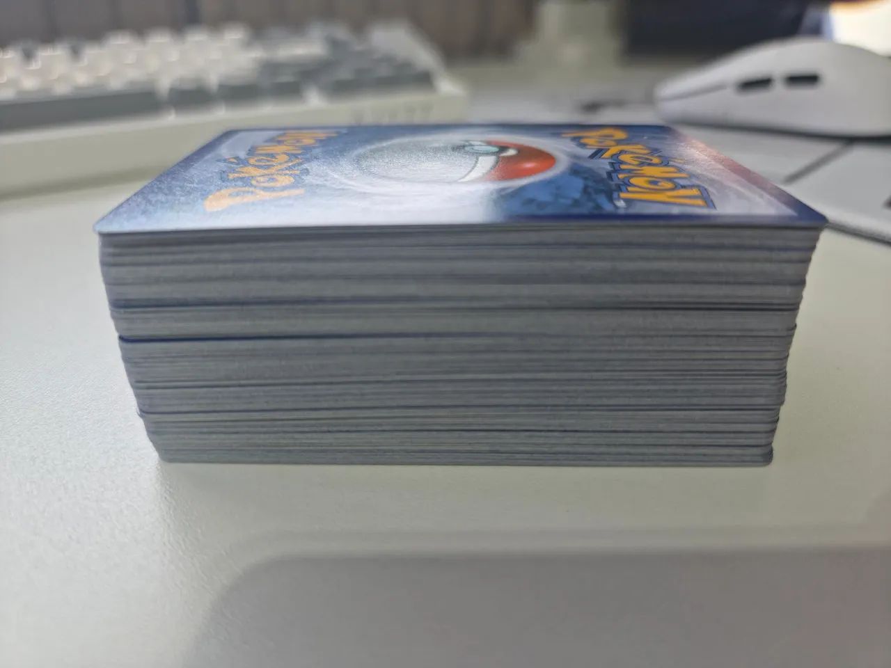 Bulk de 110 Cartas Pokémon Originais - Foto 2