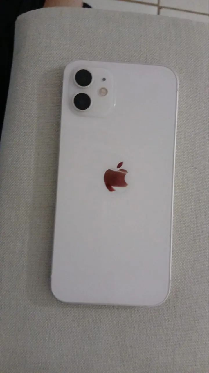 Vende-se Iphone 12 128gb (Aceito oferta)