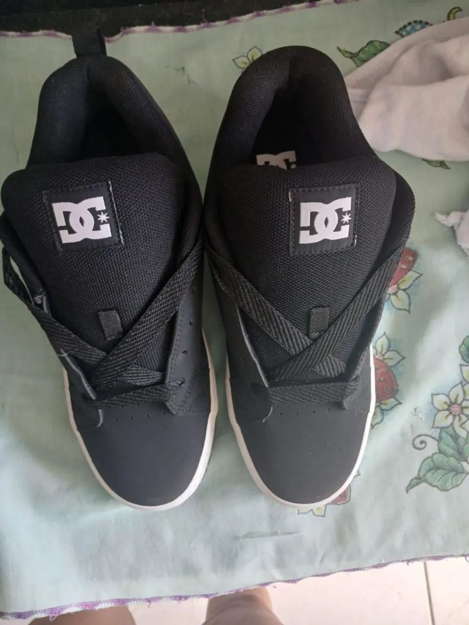Brinquedos e sapatos  - Foto 2