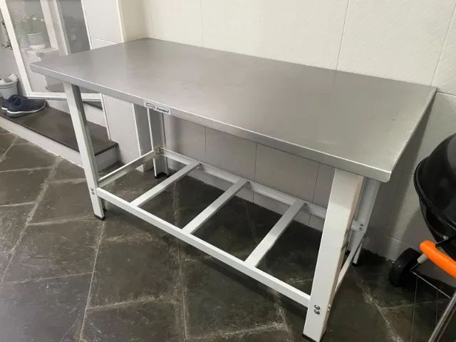 Mesa de Inox Cristal Aço Standard Muito Resistente