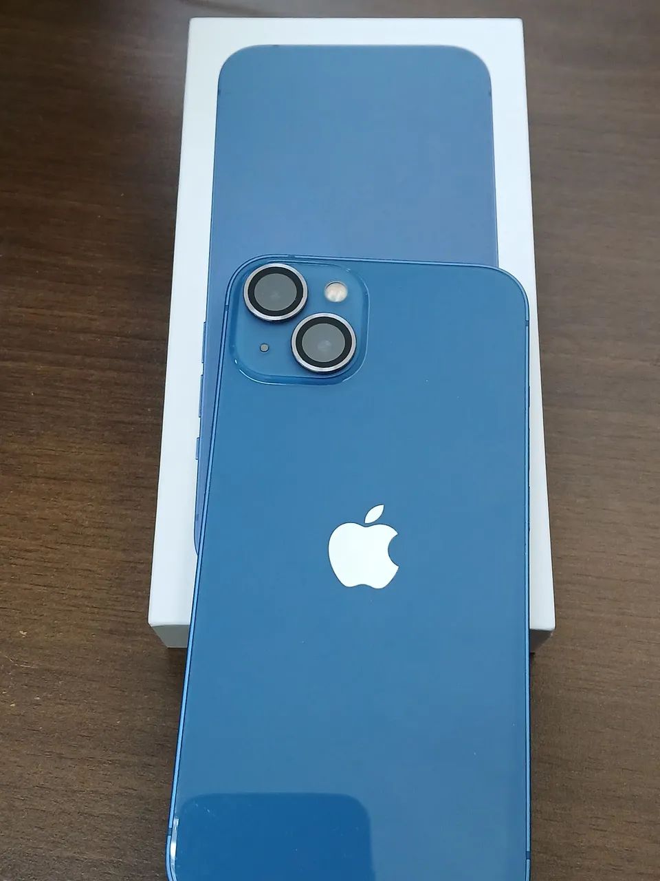 Vendo iPhone 13 com 256 megas. - Foto 2