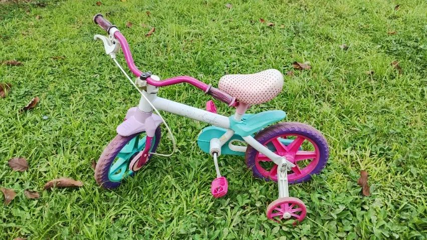 Bicicleta Caloi Cecizinha aro 12 