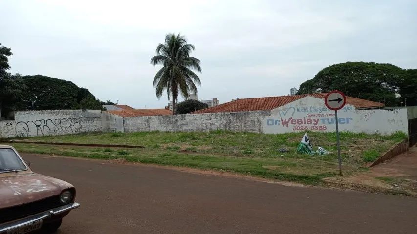 Terreno a venda na região do Cesumar Maringá 