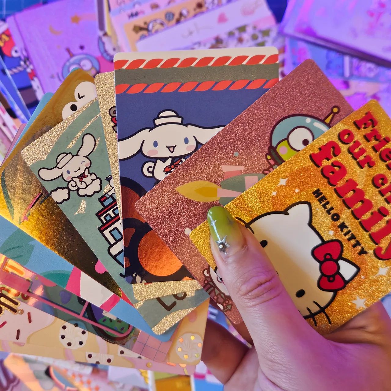 Cartas Hello Kitty and Friends Fun Together Panini - Foto 2