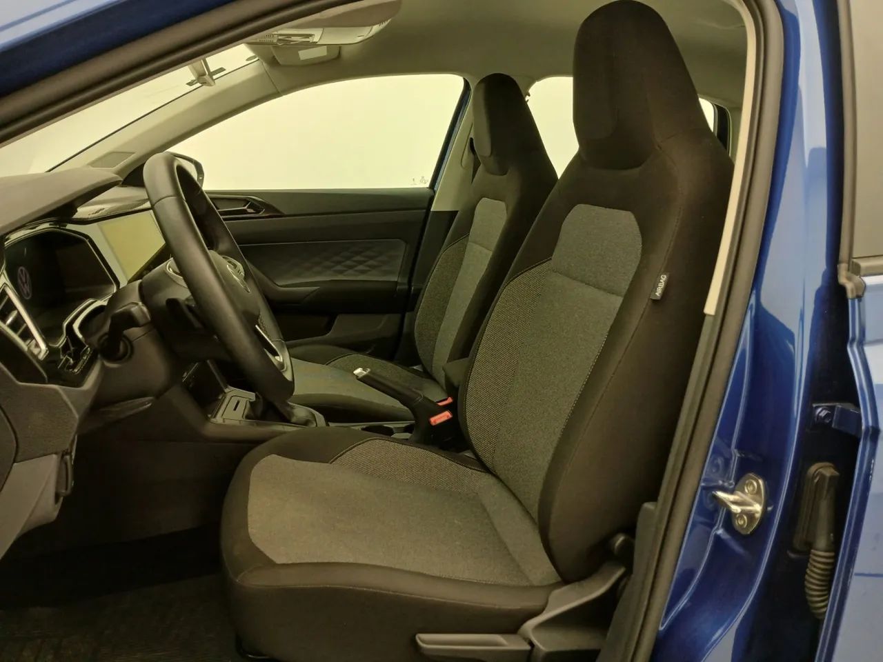 Volkswagen Virtus TSI 1.0 Flex 12V 4p Aut., foto 16 de 18