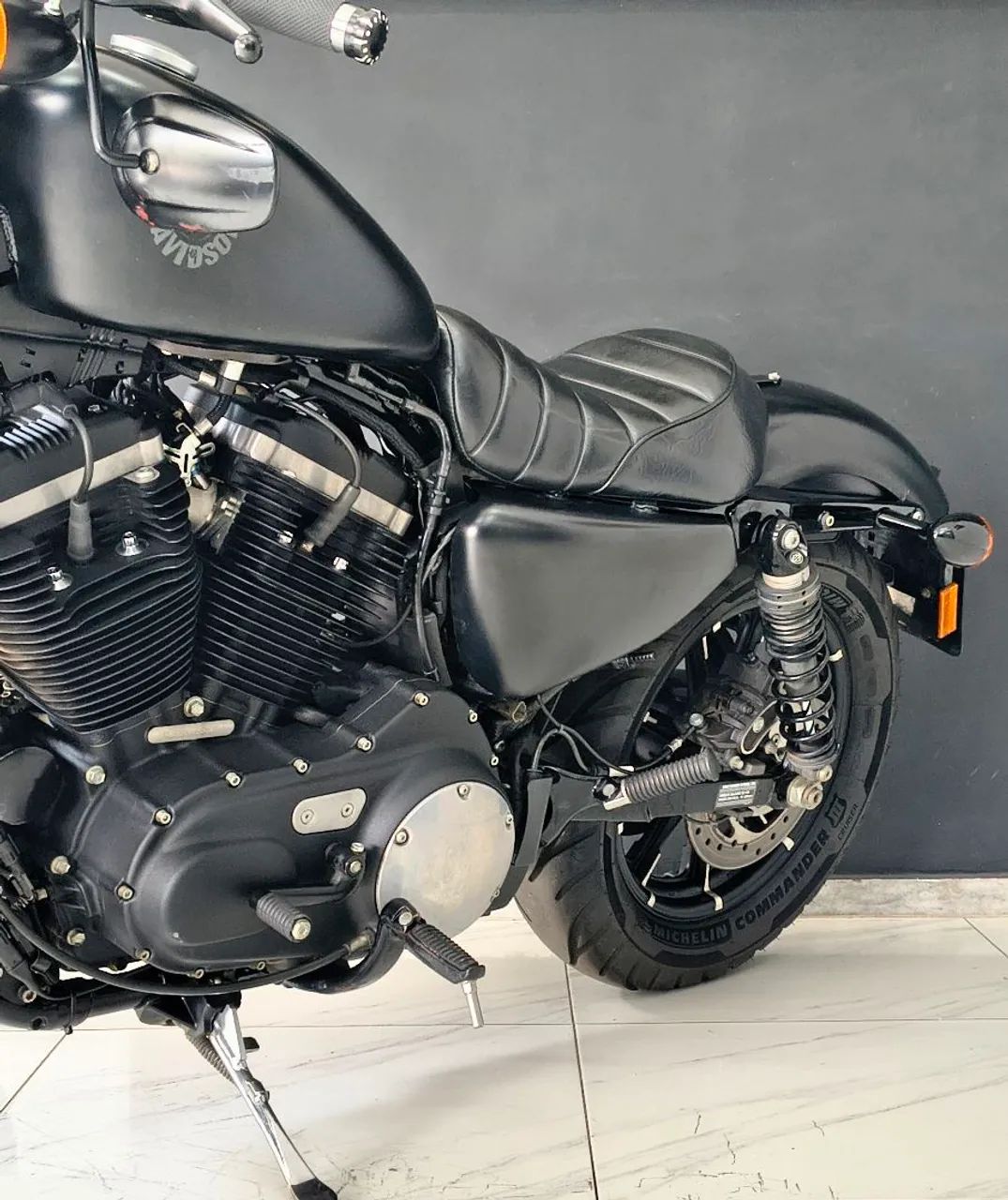 Harley Davidson XL 883 N Iron - Foto 3