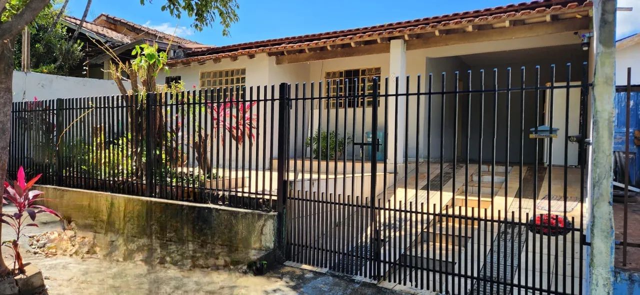Casa a venda 