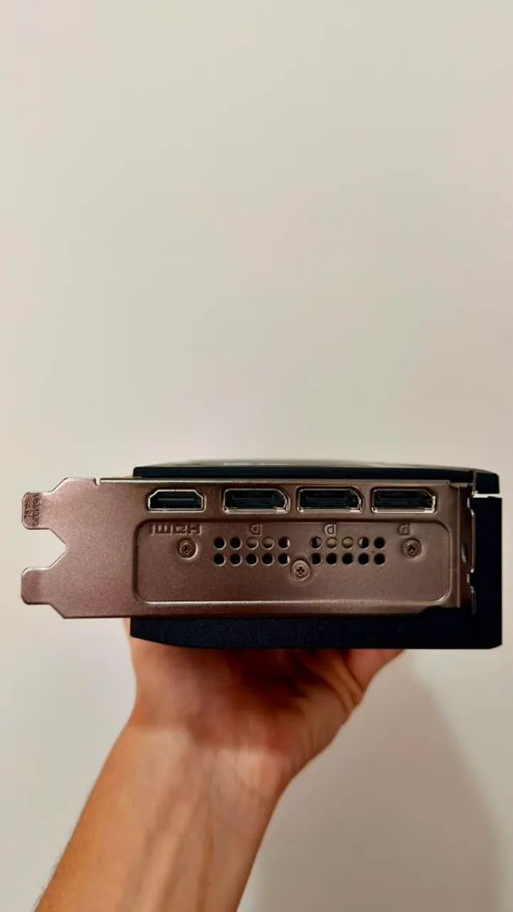 RTX 5070 Ti 16GB MSI - Foto 5