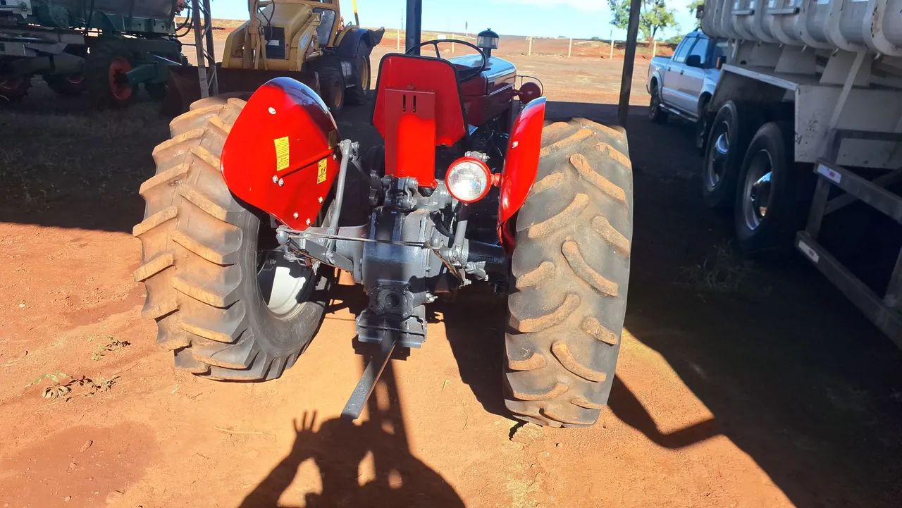 Trator 50x  - Foto 2