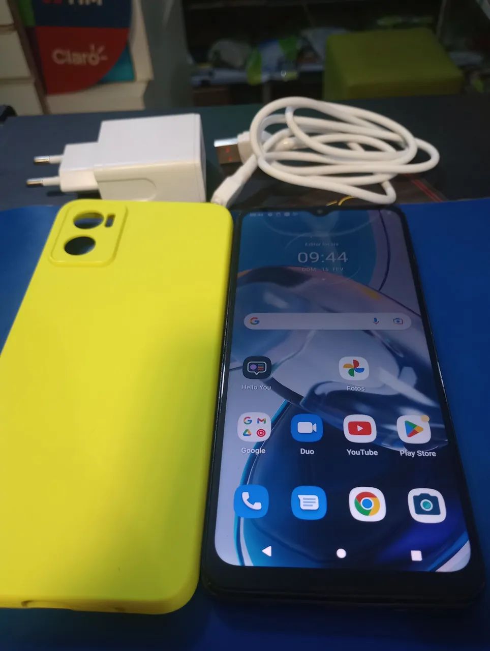 Celular Moto E 22