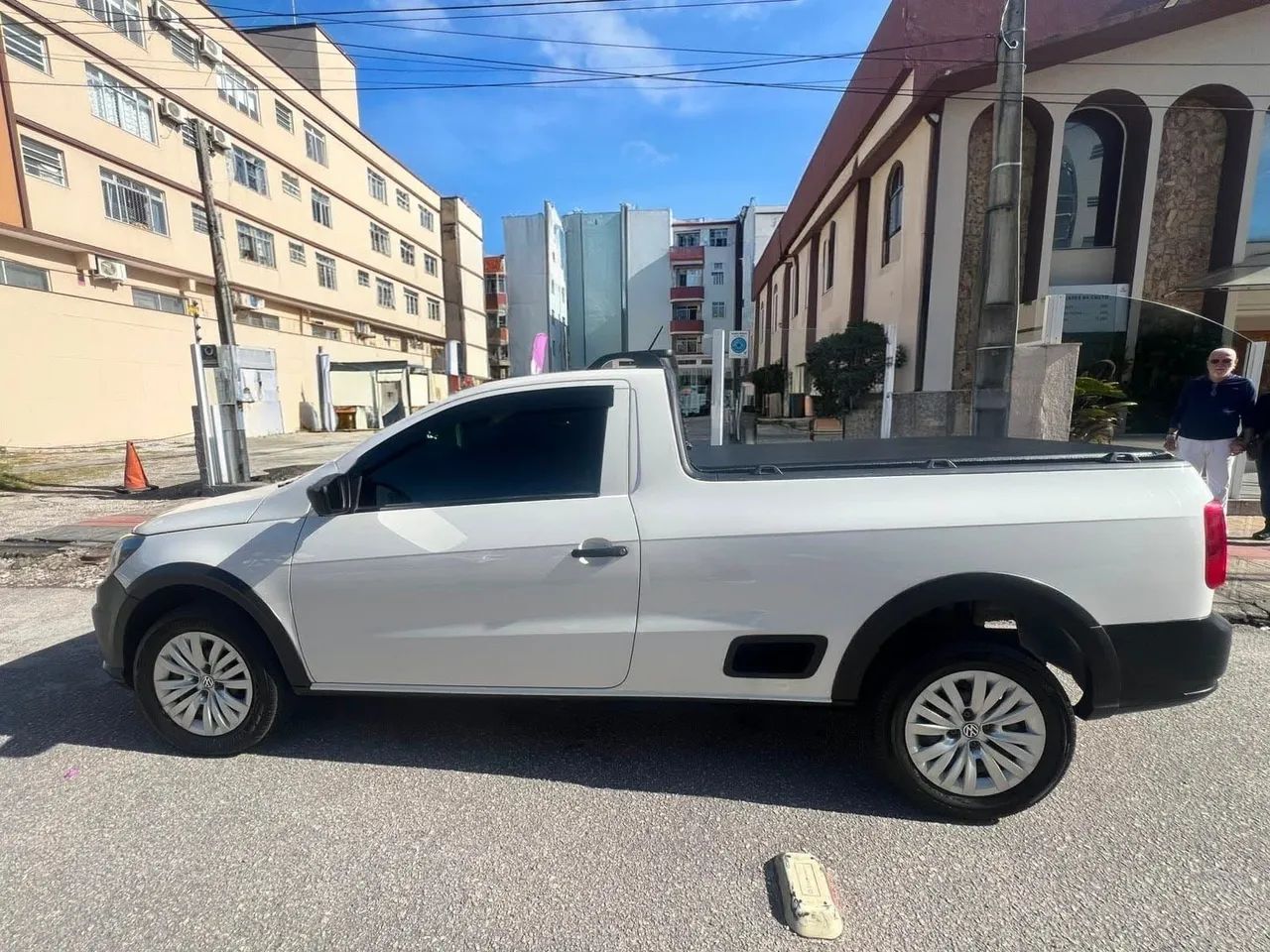 Volkswagen Saveiro Robust 1.6 Total Flex 8V 2023 - Foto 2
