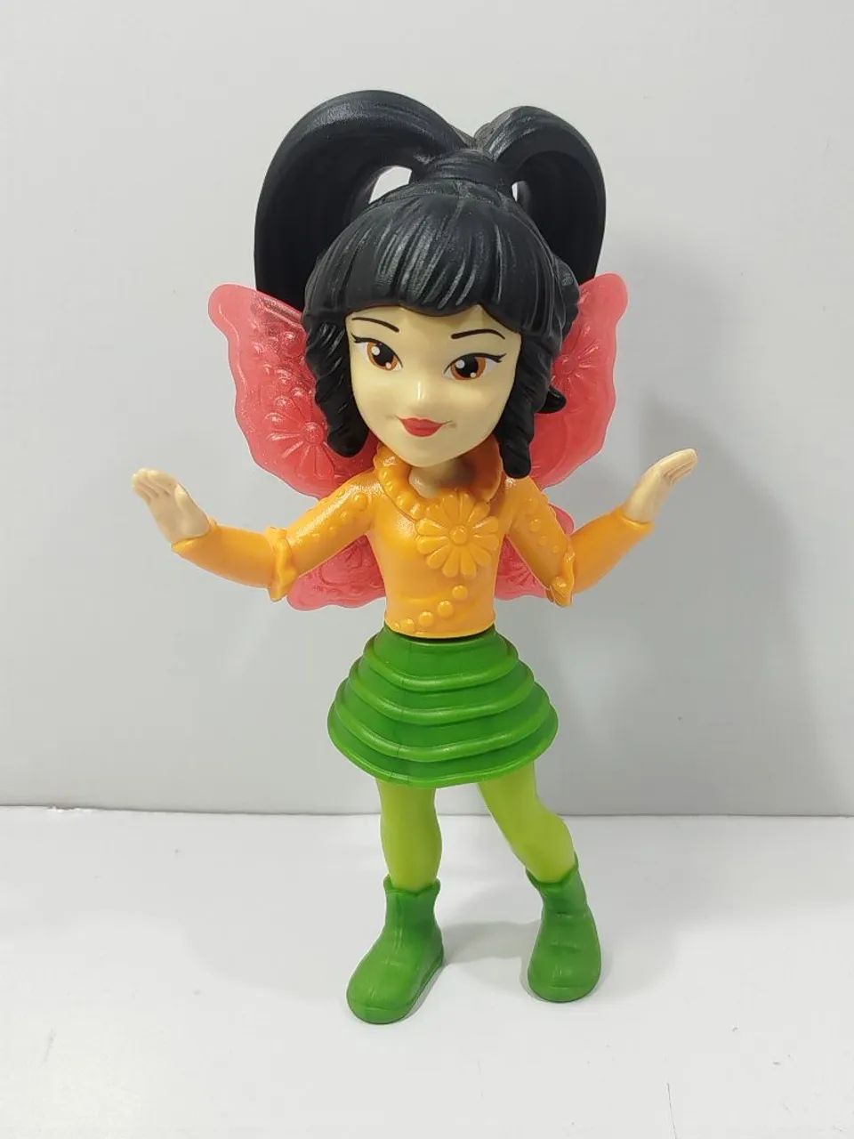 Boneca fada Kinder ovo.