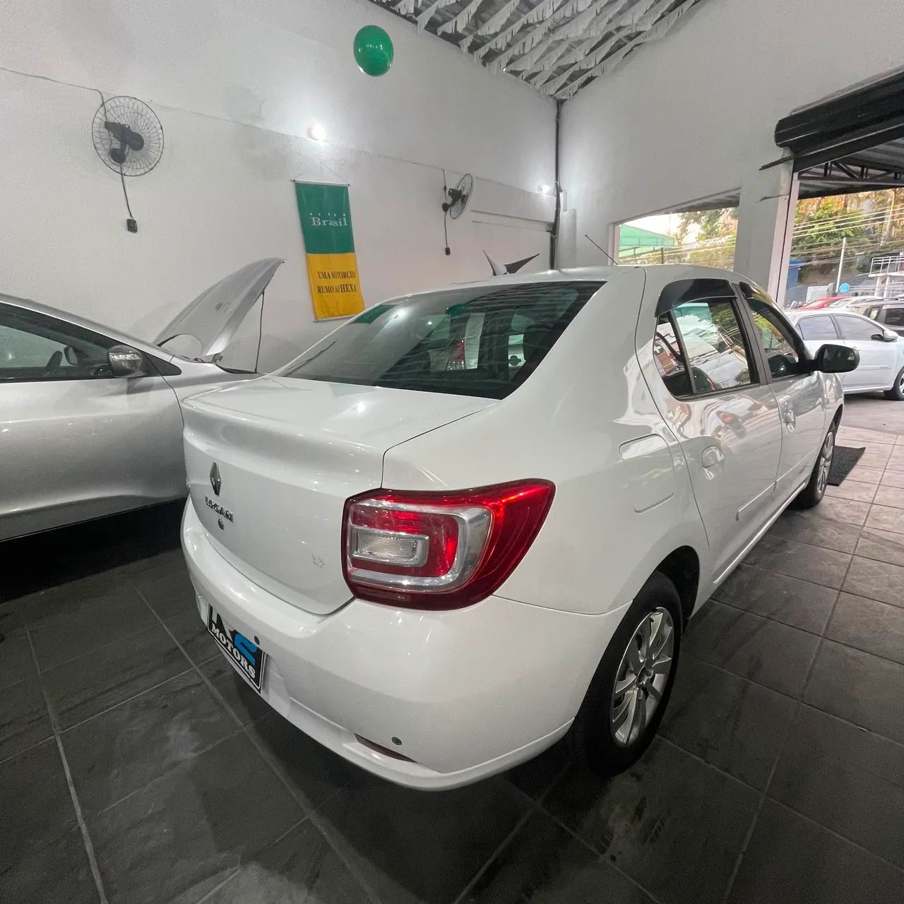 Renault Logan Expression Flex 1.6 16V 4P 2017 - Foto 3