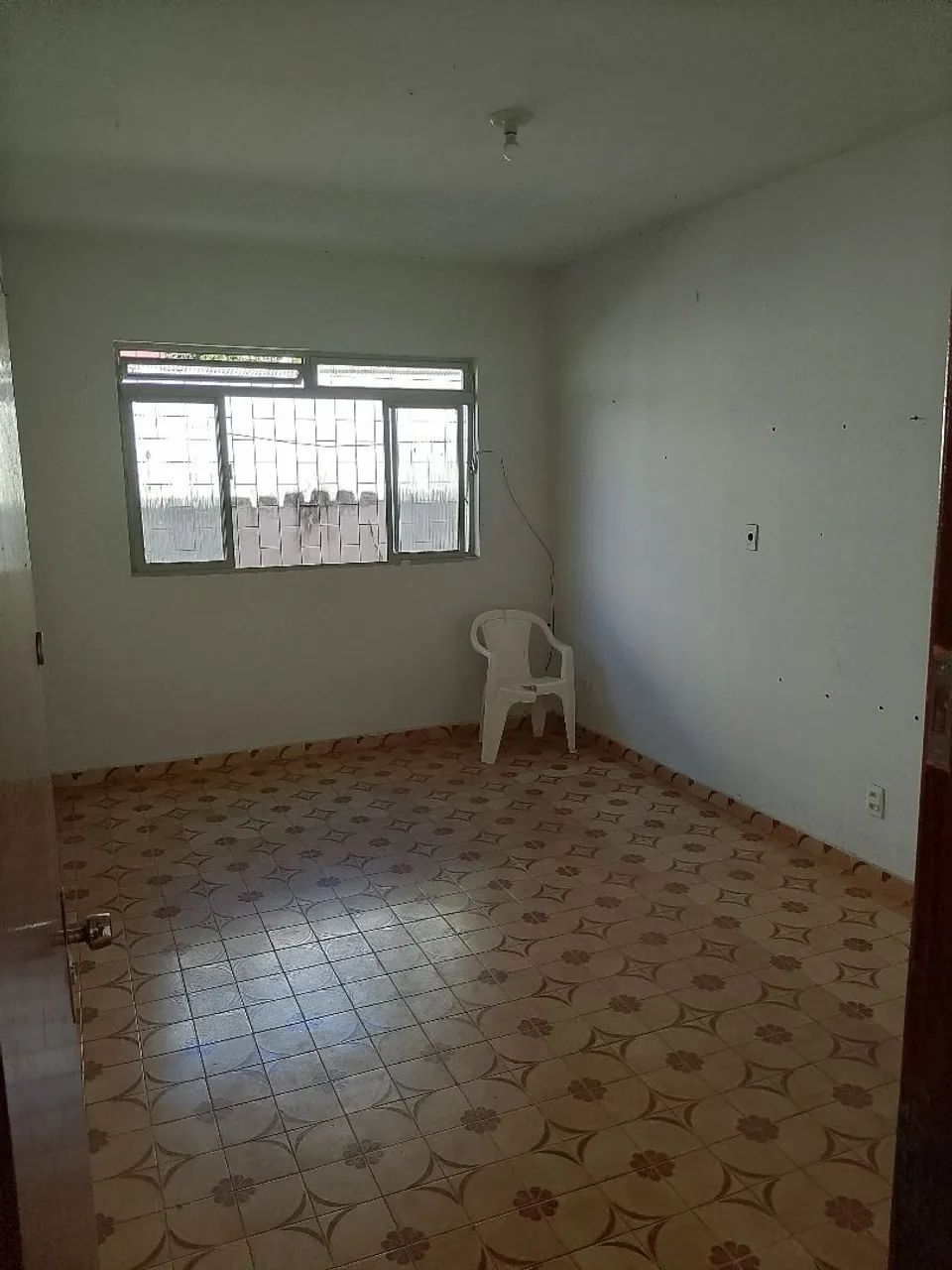 ALUGO CASA GRANDE SETOR SUDOESTE  - Foto 3