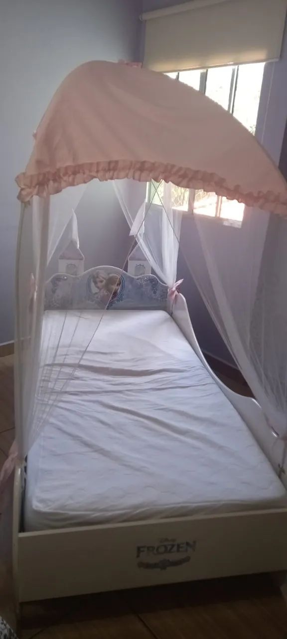 Cama Infantil Tipo Carro Com Colchão Meninas Cor Frozen - Foto 4
