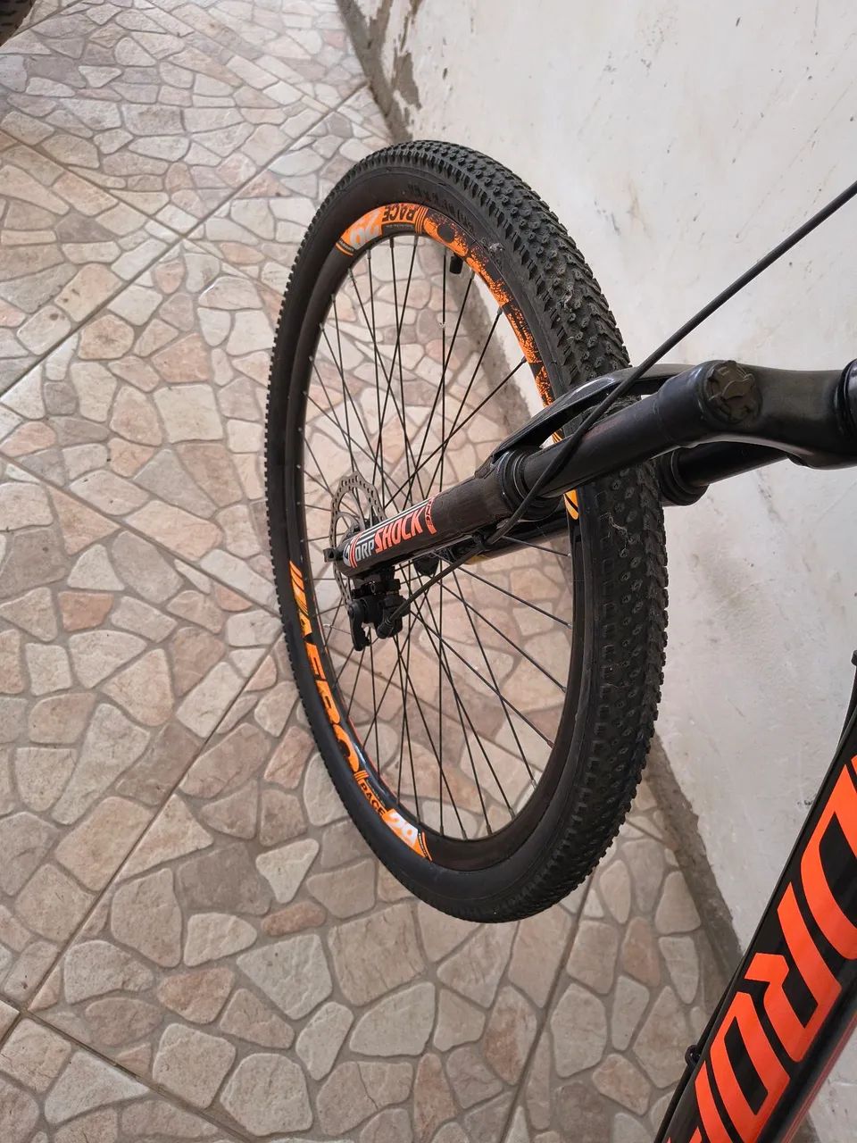 Bicicleta Aro 29 em ótimo estado.