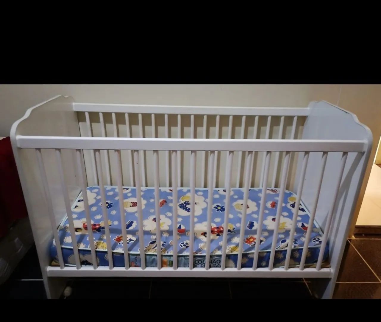 Vendo Berço Infantil com Colchão R$300,00 - Foto 2