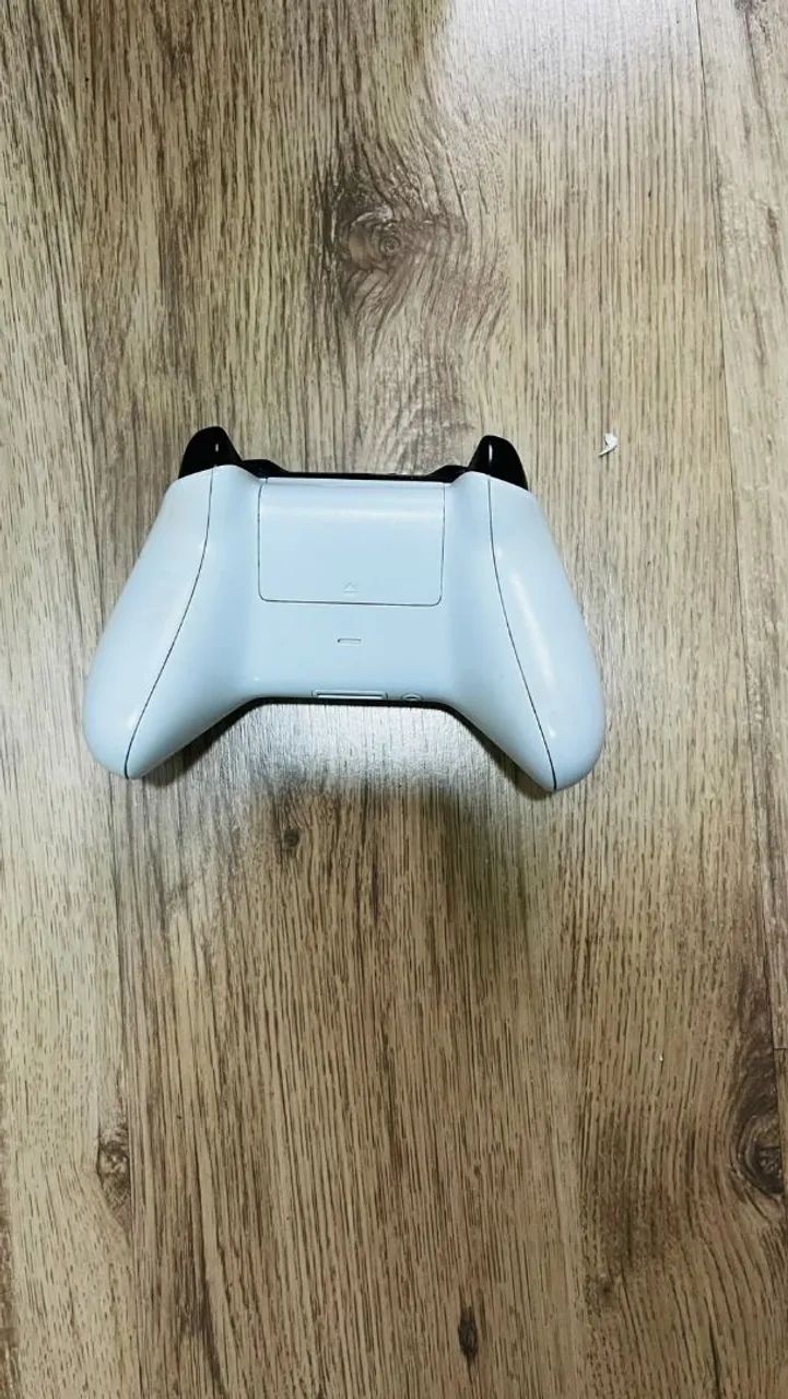 Xbox One S 500GB + Controle + Cabos - Completo e Funcionando - Foto 4