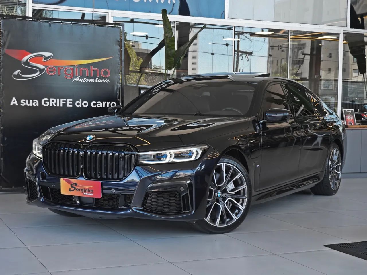 BMW 745LE M Sport Sedan 3.0 V6 Híbrido Aut. 2022
