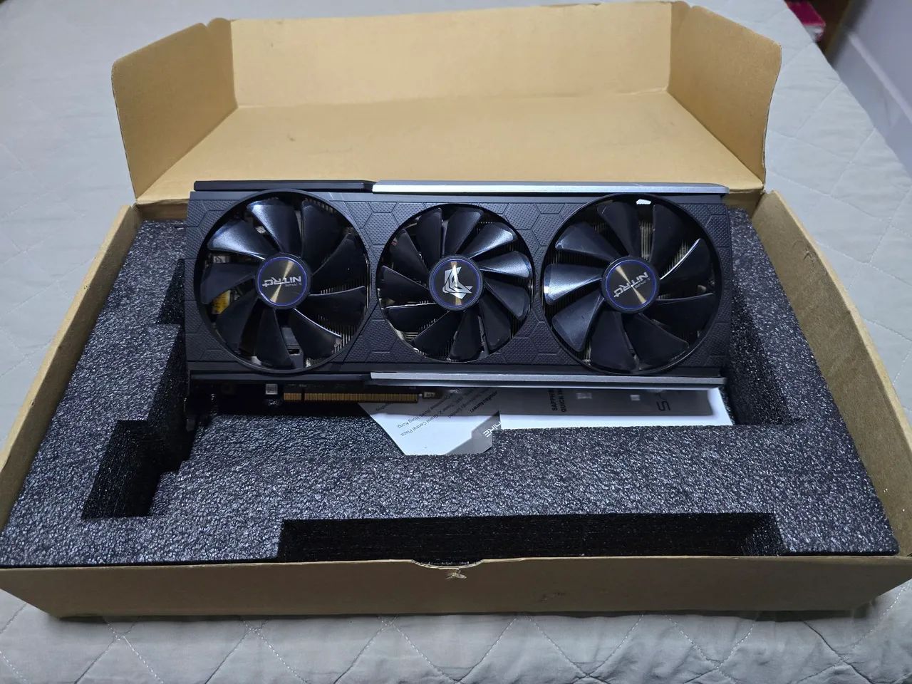 RX 5700 XT 8GB Saphire Nitro+ - Foto 2