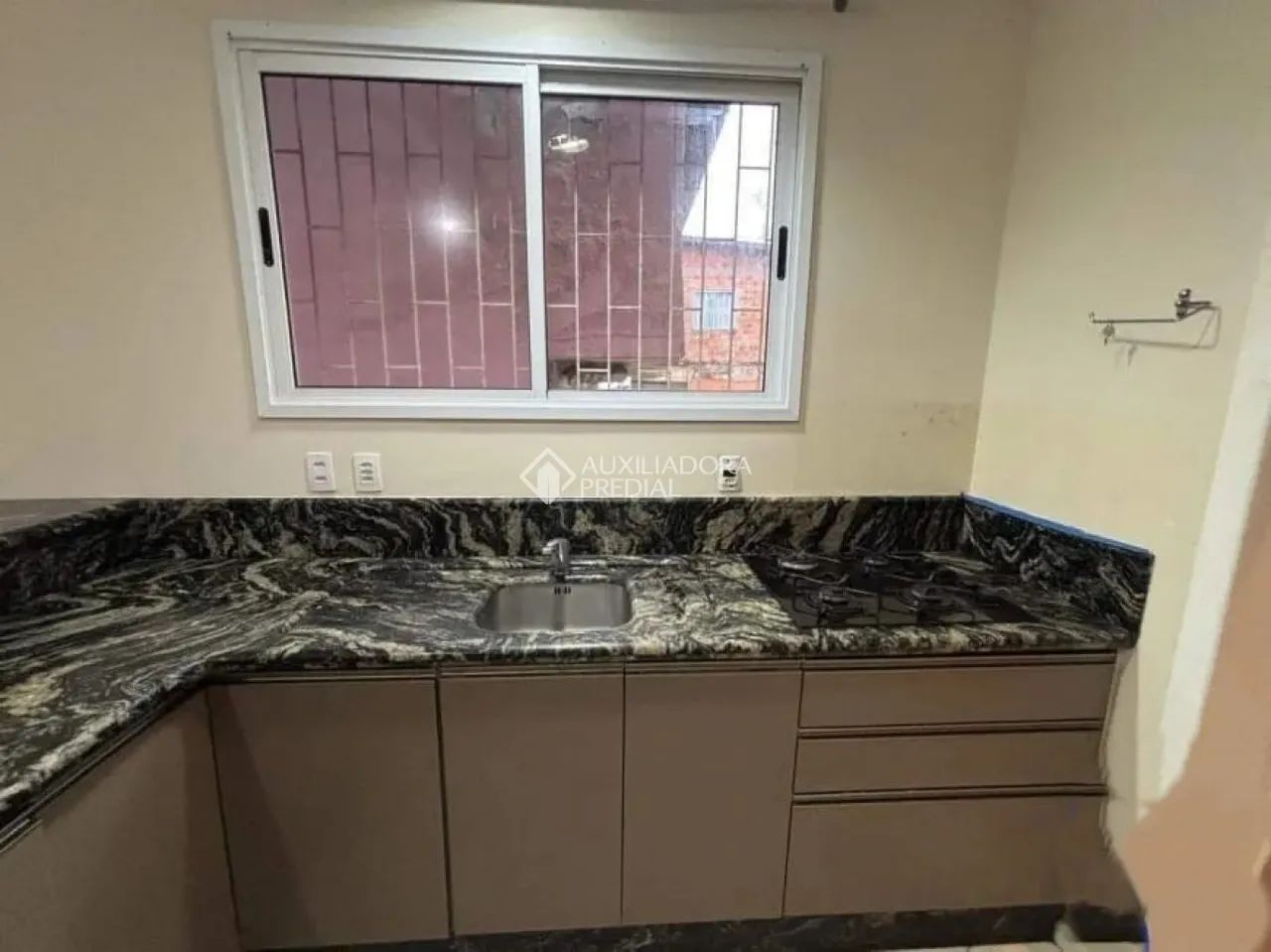 Casa com 2 Suítes para Alugar na Agronômica - 160 m² Florianópolis - Foto 5