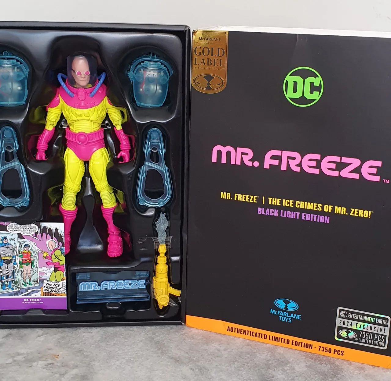 McFarlane Batman Mr.Freeze Black Light Edition lacrado