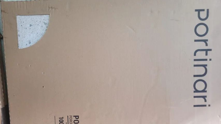 Porcelanato Portinari Battuto 100 x 100 (12m2) com 60% de desconto!! - Foto 4