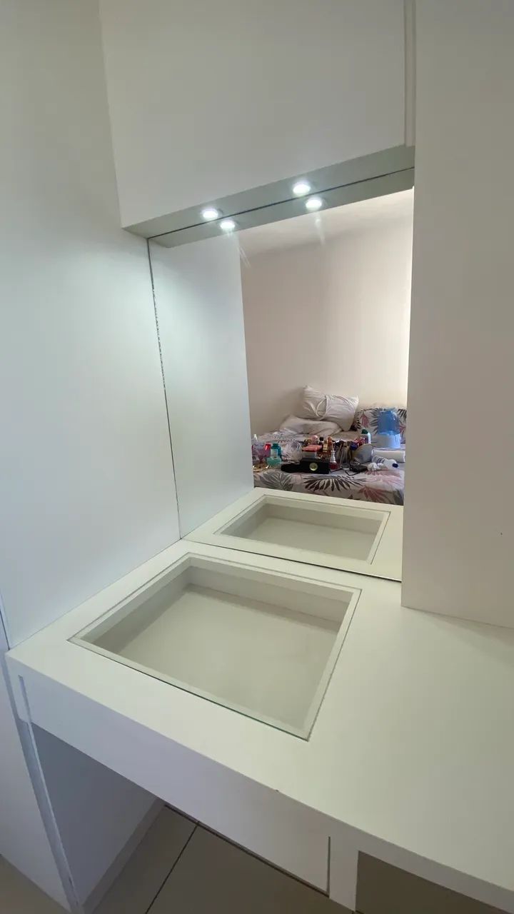 Móvel 2 em 1: Penteadeira Camarim Suspensa + Painel para TV - Ótimo Estado! - Foto 3