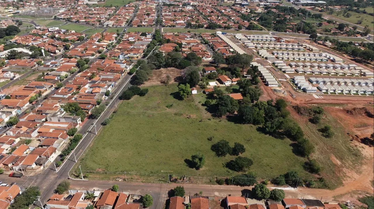 EXCELENTE E GIGANTE ÁREA CENTRAL - OLÍMPIA/SP - Foto 3