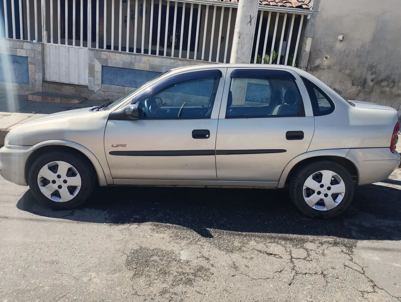 Chevrolet Classic Classic Life/LS 1.0 VHC FlexP. 4p 2005