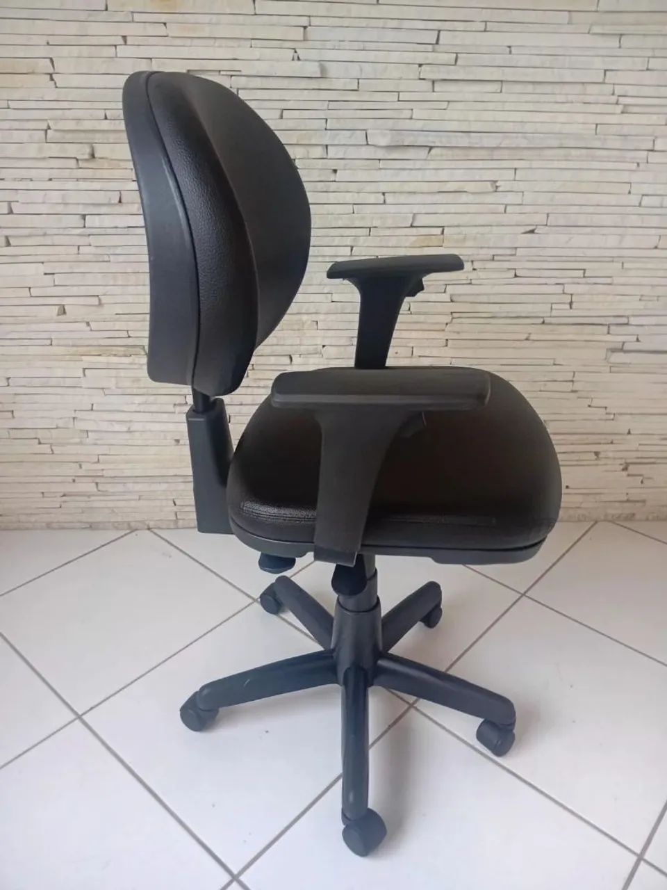 Cadeira de escritório operativa  - Foto 4