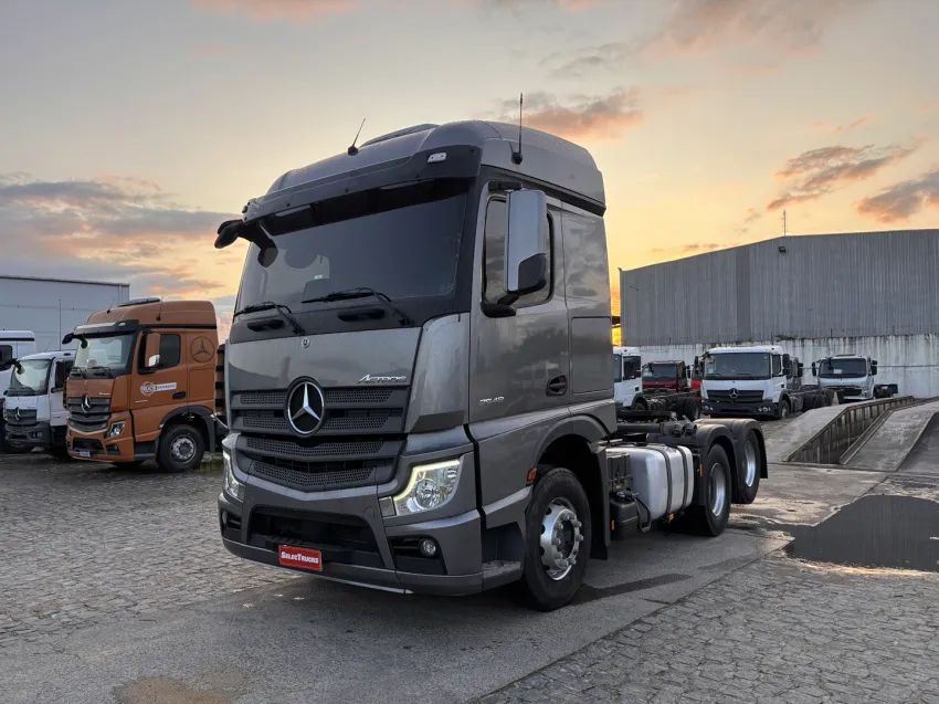 MERCEDES-BENZ ACTROS 2548 6X2 2024/2024 480 USADO SEMINOVO. - Foto 2