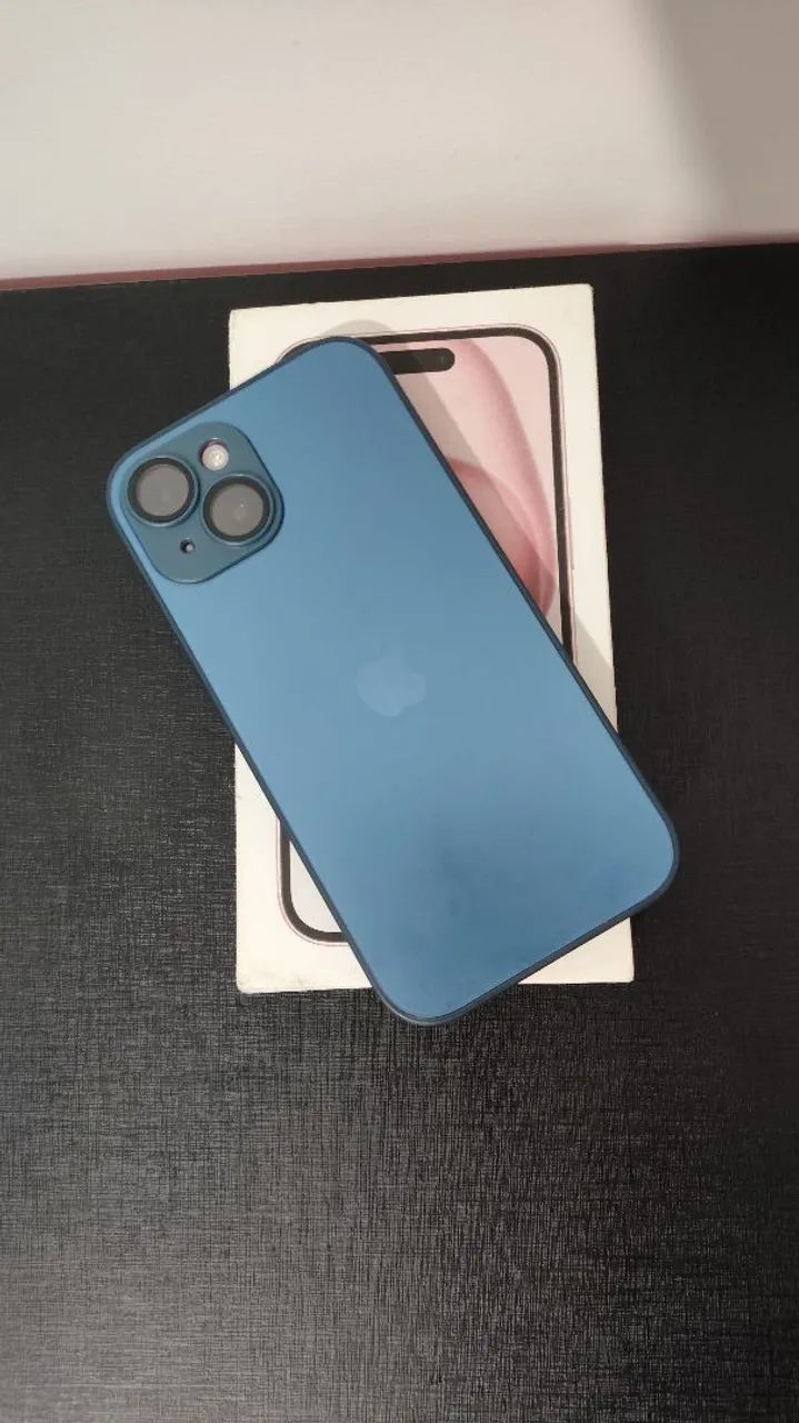iPhone 15 128GB Rosa Sem Defeitos com Capinhas e Carregador - Foto 3