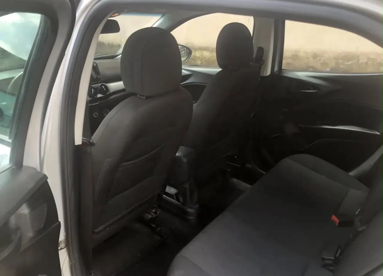 Fiat Argo 1.0 6V Flex. 2018 - Foto 5