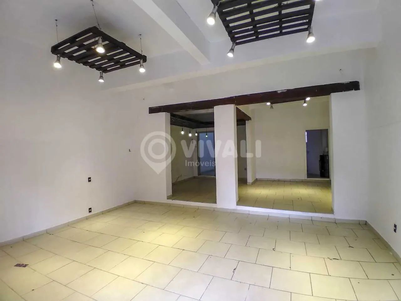 Salão - / Comercial / Centro