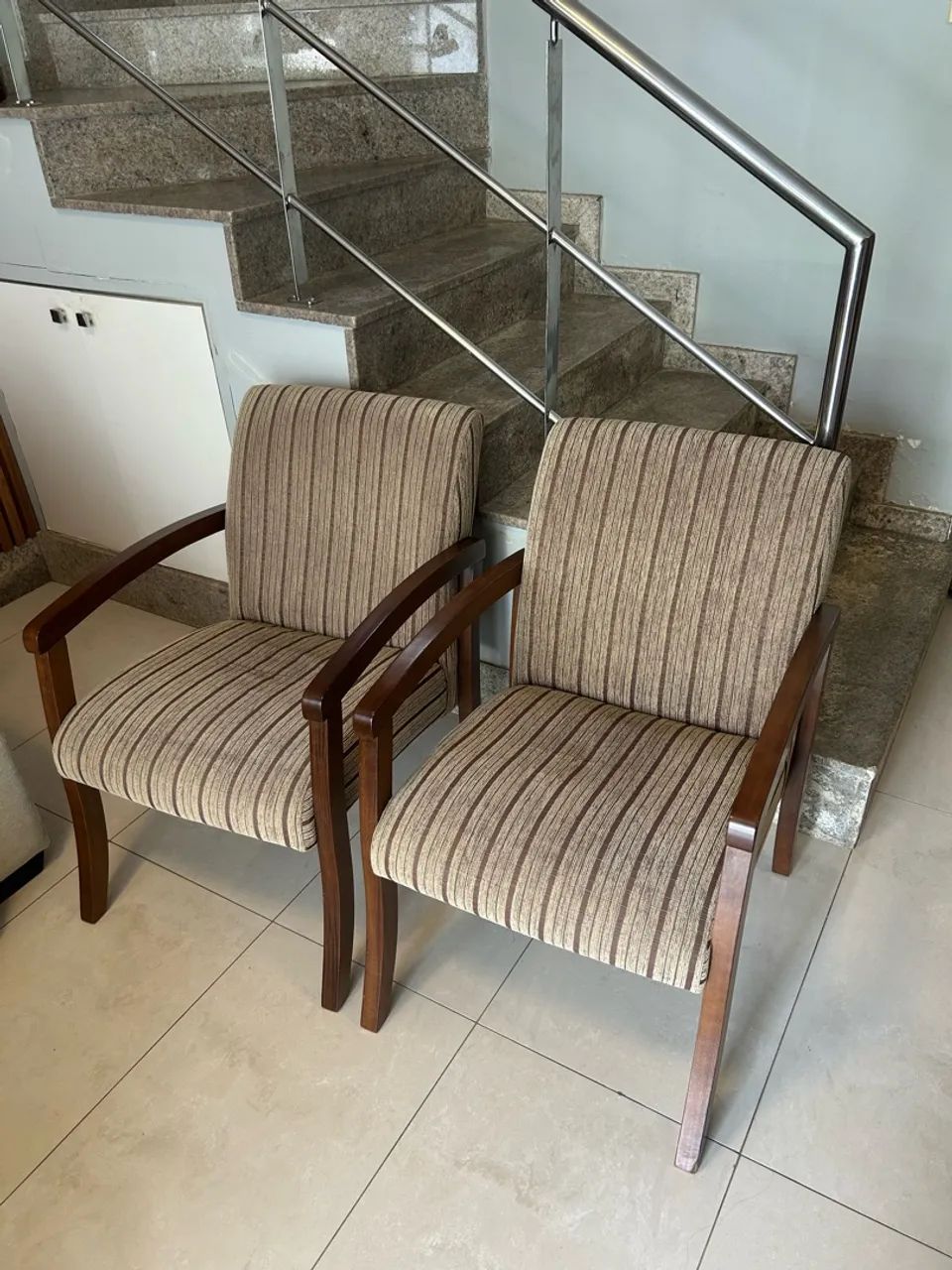 Jogo com 2 Poltronas para sala 