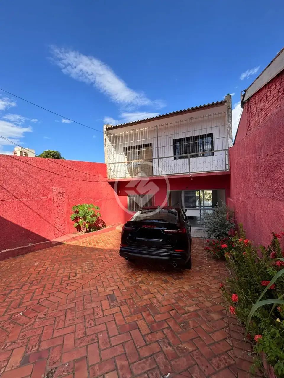 CASA EM EXCELENTE PONTO COMERCIAL PODE SER PARA MORADIA codigo: 352793 - Foto 2
