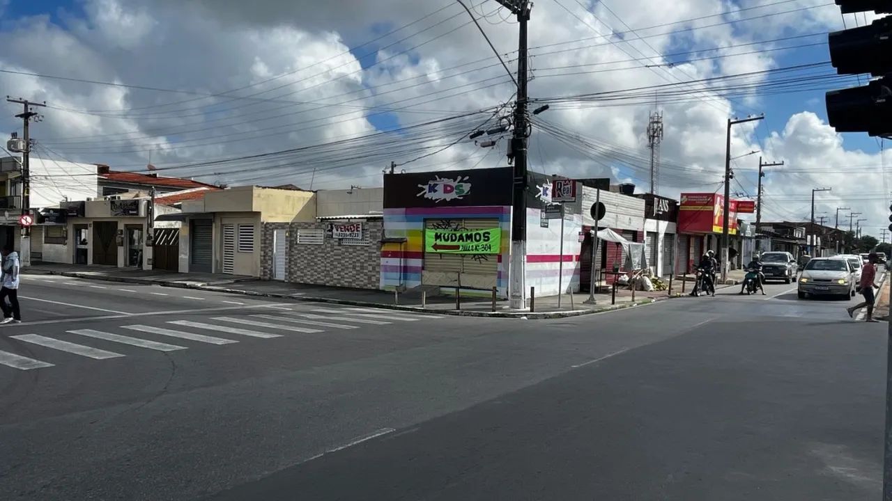 Ponto Comercial para Venda em Aracaju, Bugio, 3 dormitórios, 1 suíte, 2 banheiros, 1 vaga