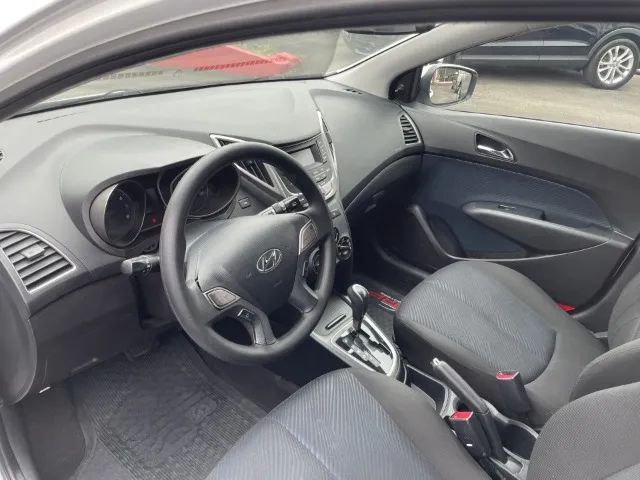 Hyundai HB20 C.Style/C.Plus 1.6 Flex 16V Aut., foto 6 de 10