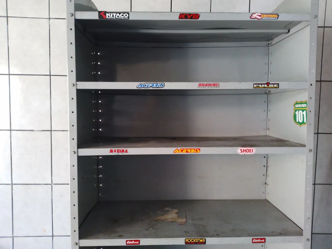 Prateleira de aço com reforco, laterais e fundo - Foto 6