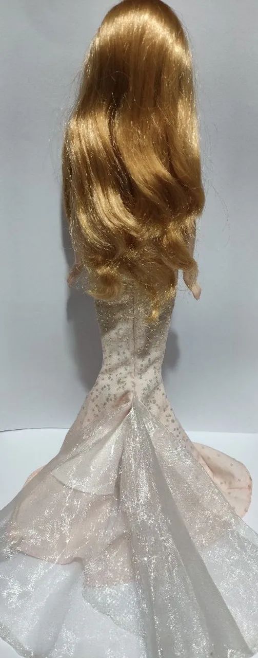 Boneca Barbie Birthstone Collection October Opala - Foto 3