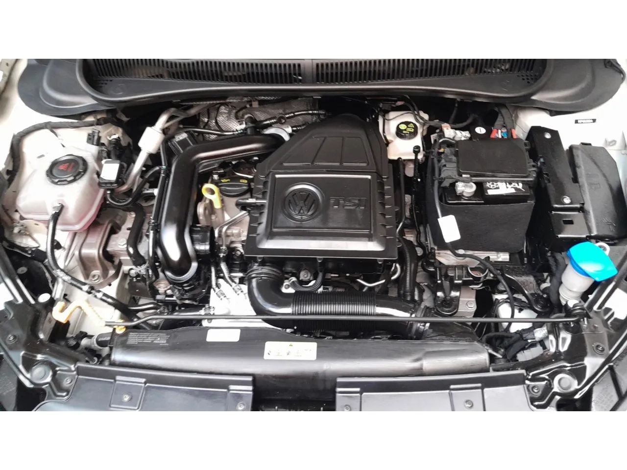 Volkswagen Nivus Highline 1.0 200 TSI Flex Aut., foto 15 de 16