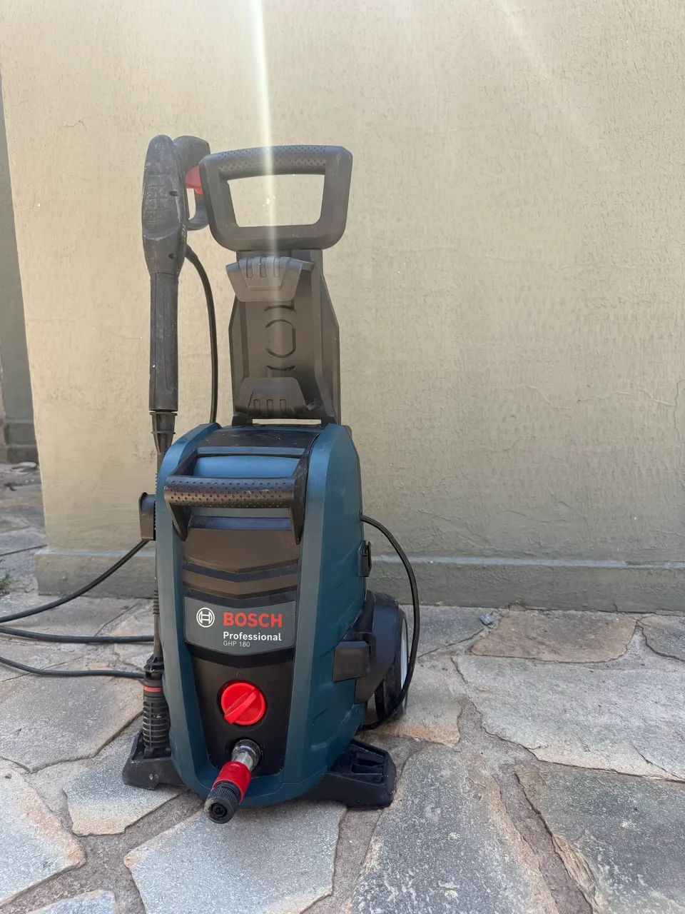 Lavadora alta pressão Bosch  - Foto 2